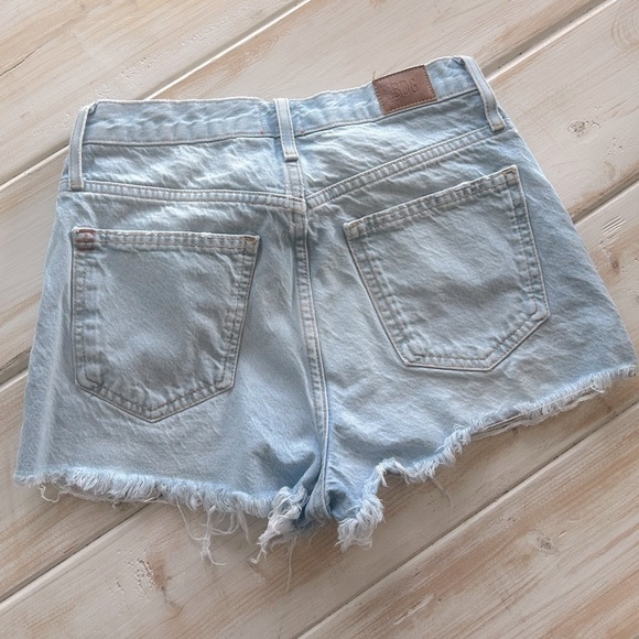 BDG High Rise Girlfriend Denim Shorts - Picture 3 of 5